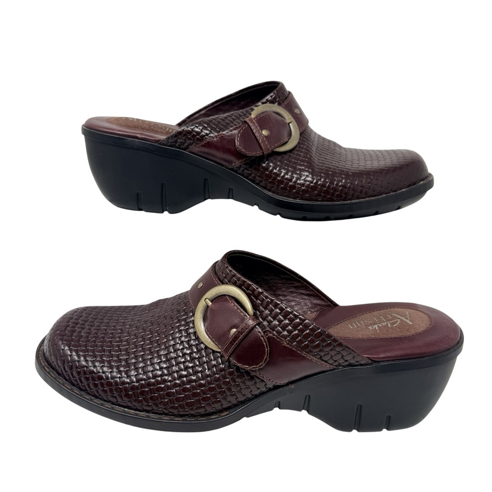 Clarks Artisan Womens Mules Clogs Size 9 M Cordovan Woven Leather Buckle Slip On